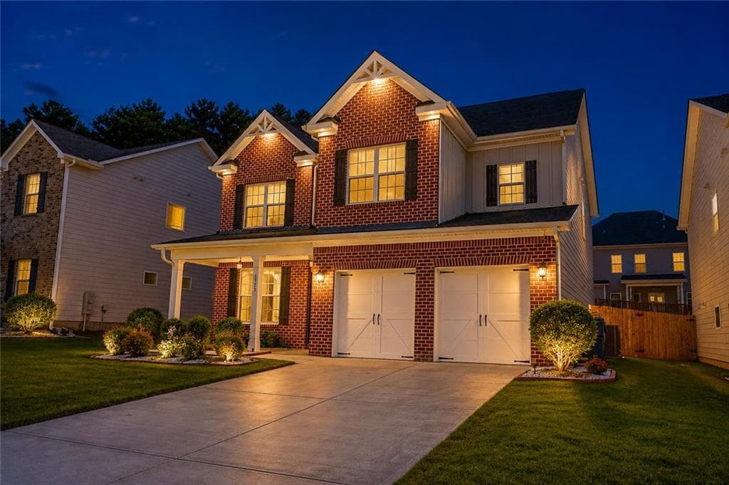 5 bedroom, 3 bathroom, 2,804 sq ft single family residence for sale at 1777 Weatherbrook Circle, Lawrenceville, GA 30043 — photo 4