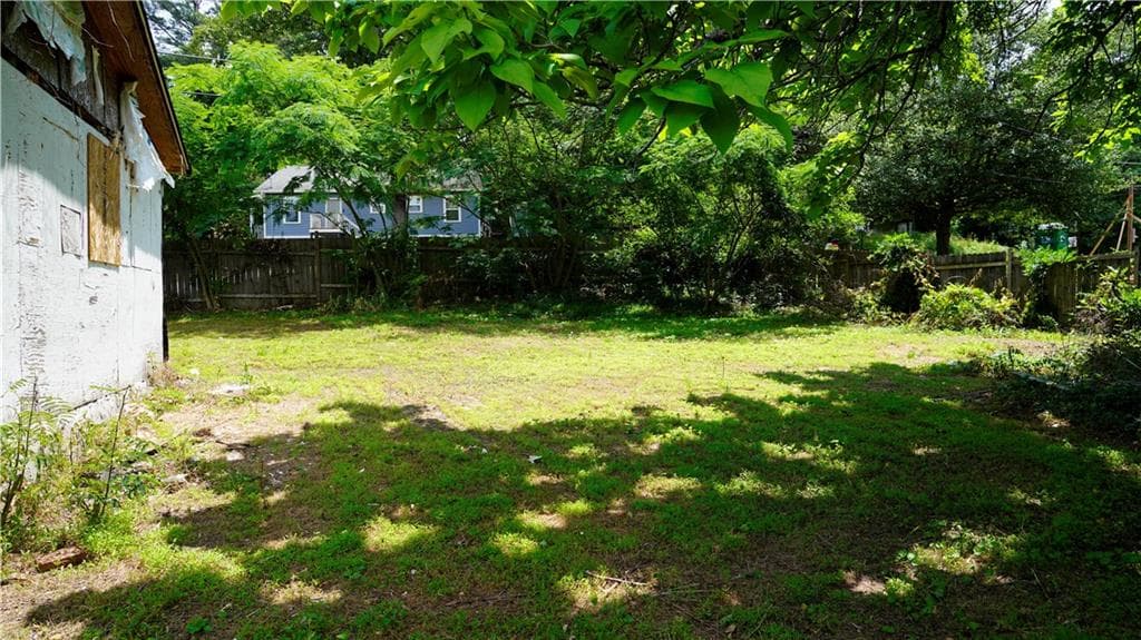 3 bedroom, 1 bathroom, 1,282 sq ft single family residence for sale at 2186 Tiger Flowers Drive, Atlanta, GA 30314 — photo 8