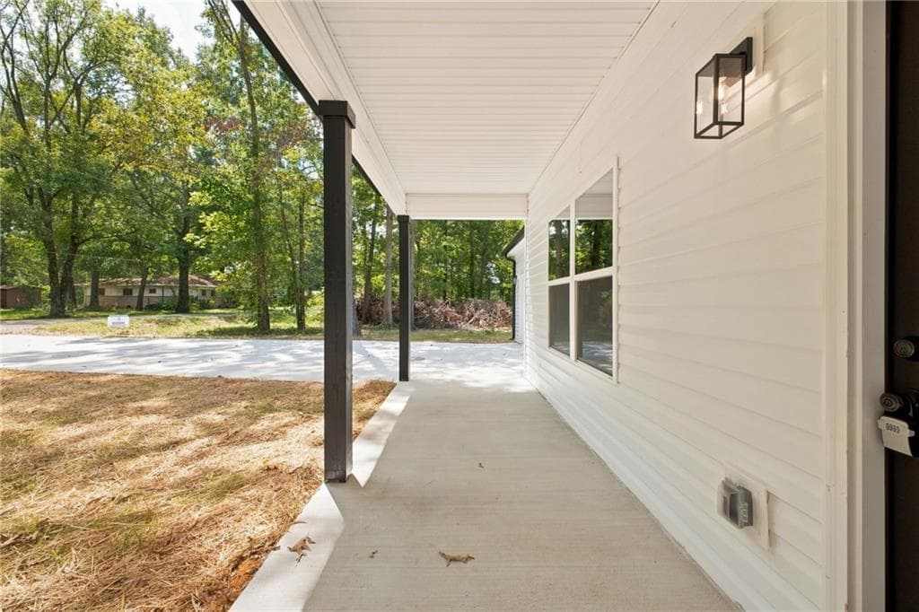 3 bedroom, 2 bathroom, 1,500 sq ft single family residence for sale at 45 Albert Avenue, Rome, GA 30165 — photo 5
