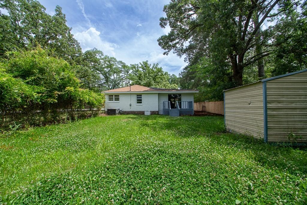 3 bedroom, 2 bathroom, 1,596 sq ft single family residence under contract at 127 Plymouth Road, Rome, GA 30165 — photo 9
