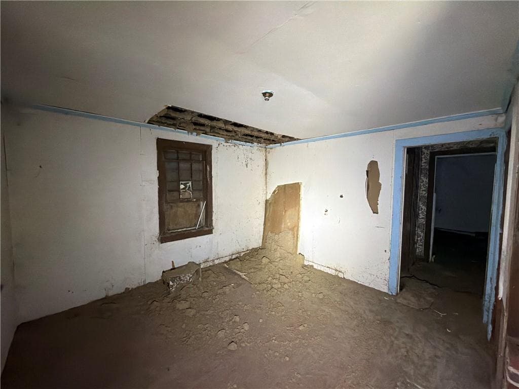 2 bedroom, 1 bathroom, 858 sq ft single family residence for sale at 1450 May Avenue, Macon, GA 31204 — photo 4