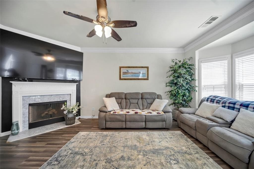 2 bedroom, 3 bathroom, 1,294 sq ft single family residence for sale at 4625 Crawford Oaks, Oakwood, GA 30566 — photo 4