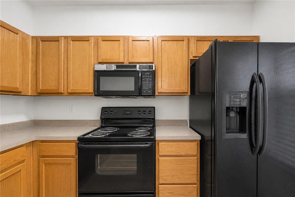 2 bedroom, 3 bathroom, 1,294 sq ft single family residence for sale at 4625 Crawford Oaks, Oakwood, GA 30566 — photo 6