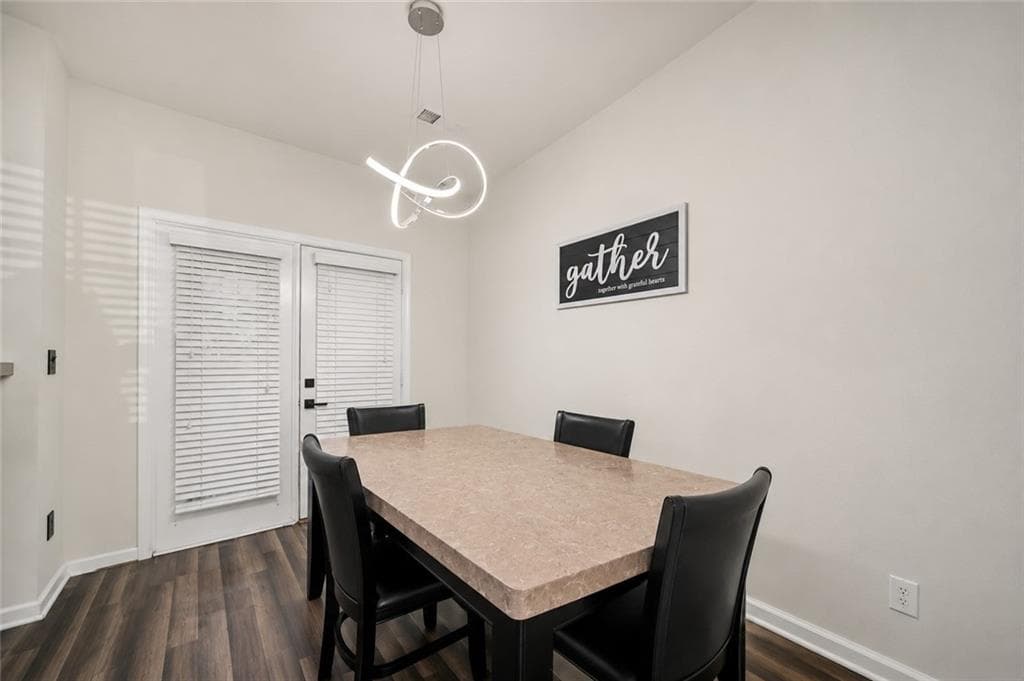 2 bedroom, 3 bathroom, 1,294 sq ft single family residence for sale at 4625 Crawford Oaks, Oakwood, GA 30566 — photo 9