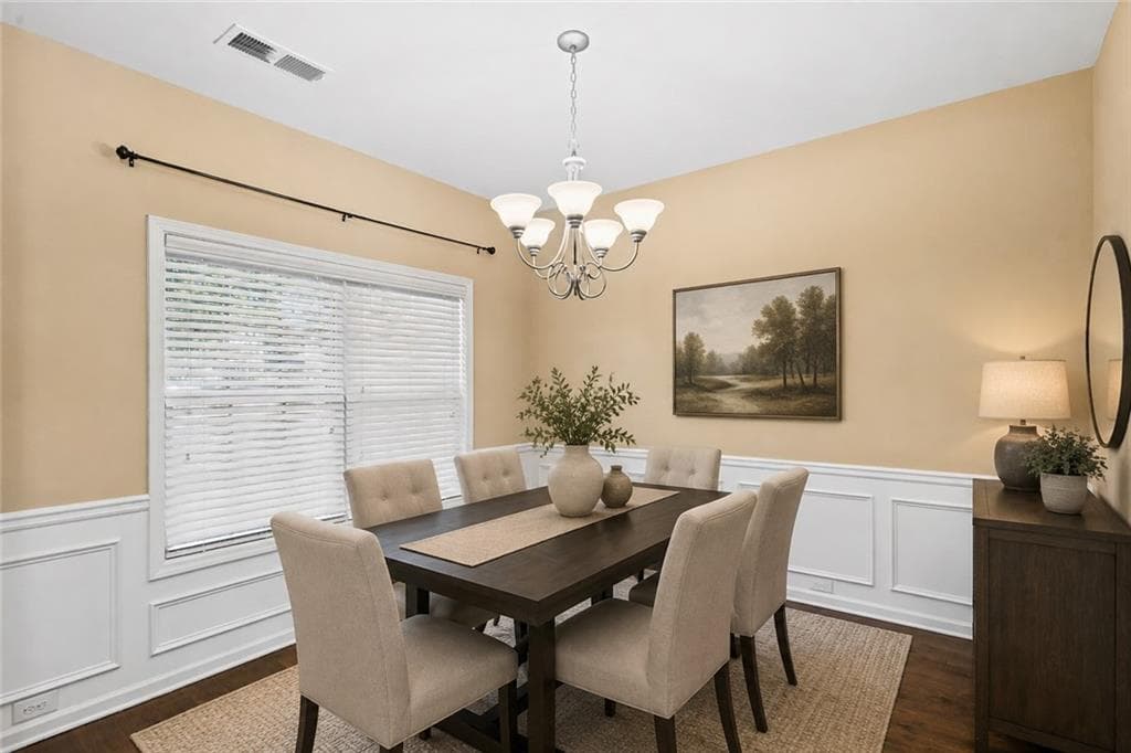 4 bedroom, 3 bathroom, 2,054 sq ft single family residence for sale at 15 Ponder Place, Newnan, GA 30265 — photo 4