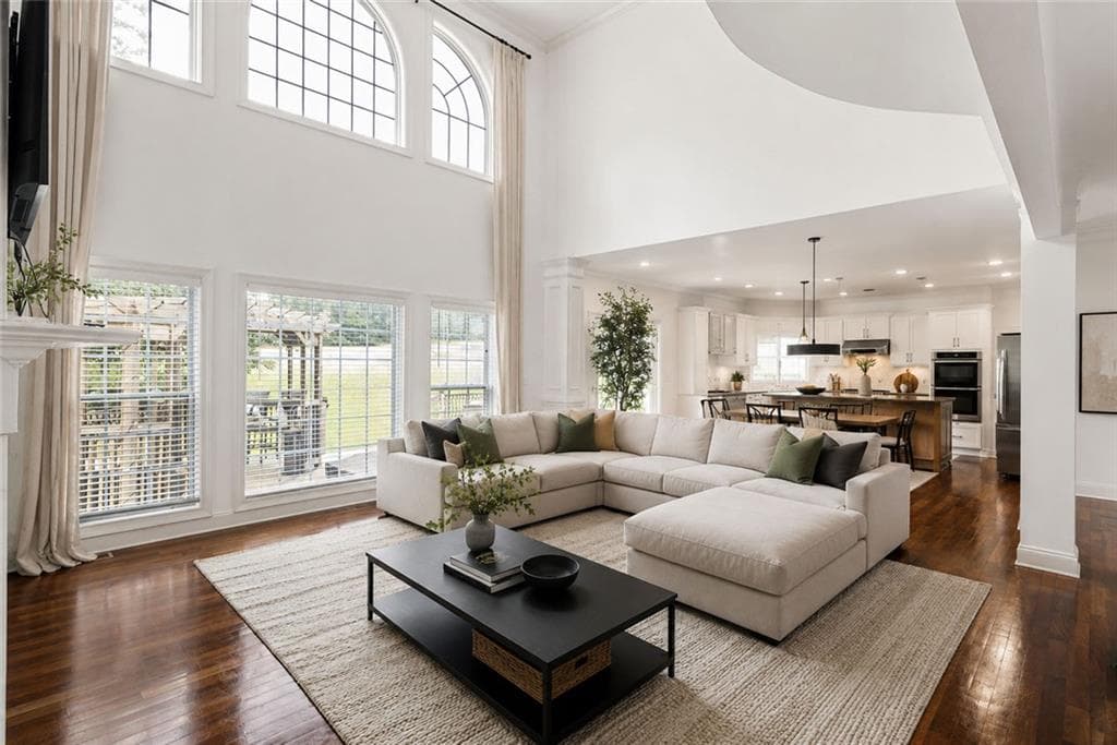 6 bedroom, 6 bathroom, 5,415 sq ft single family residence under contract at 2520 Westchester Way, Conyers, GA 30013 — photo 2