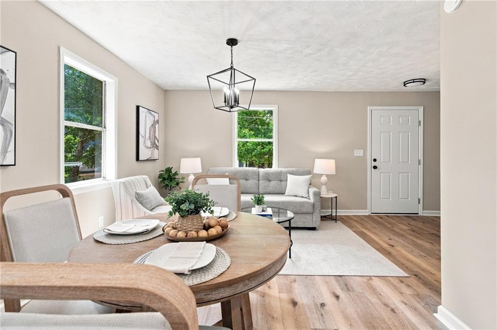 2 bedroom, 2 bathroom, 837 sq ft single family residence for sale at 1869 Spring Avenue, Atlanta, GA 30318 — photo 7