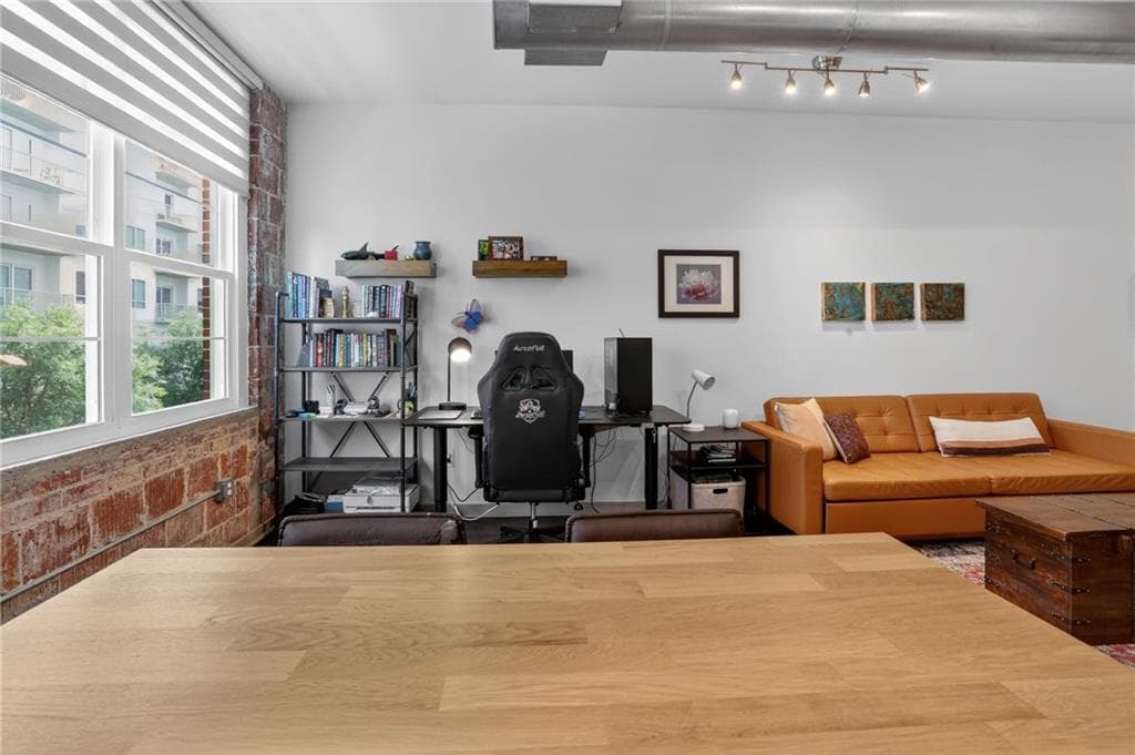 1 bedroom, 1 bathroom, 625 sq ft condominium for sale at 800 Peachtree Street 8303, Atlanta, GA 30308 — photo 7