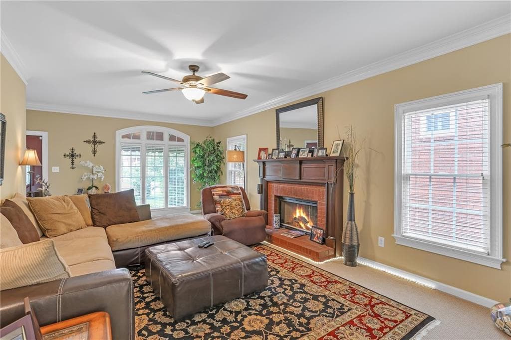 4 bedroom, 3 bathroom, 3,100 sq ft single family residence for sale at 1910 Stockton Walk Lane, Snellville, GA 30078 — photo 3