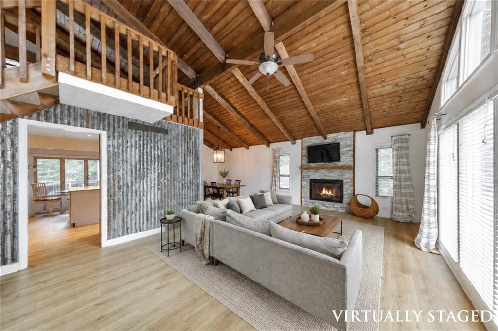 4 bedroom, 3 bathroom, 2,851 sq ft single family residence for sale at 3701 Thornwood Way, Marietta, GA 30062 — photo 3