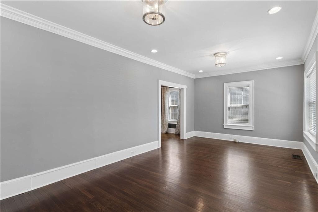 3 bedroom, 2 bathroom, 1,450 sq ft single family residence under contract at 547 Parkway Drive, Atlanta, GA 30308 — photo 7