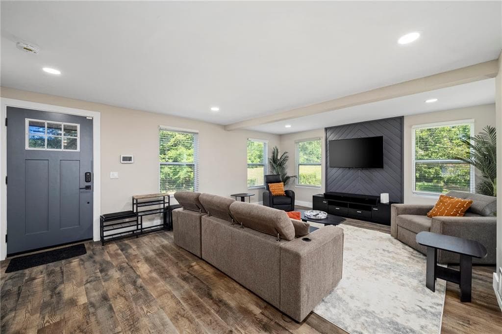 4 bedroom, 3 bathroom, 2,258 sq ft single family residence for rent at 298 Roy Street, Atlanta, GA 30310 for $3,600 a month — photo 6