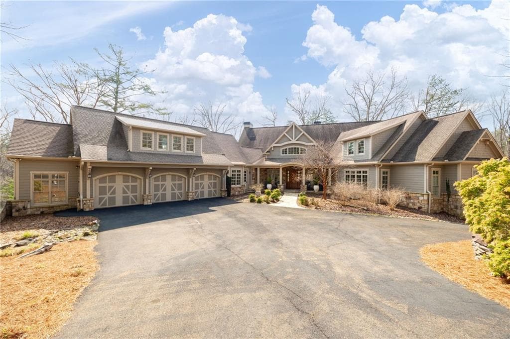 6 bedroom, 9 bathroom, 9,352 sq ft single family residence for sale at 928 Black Bear Trail, Jasper, GA 30143 — photo 4