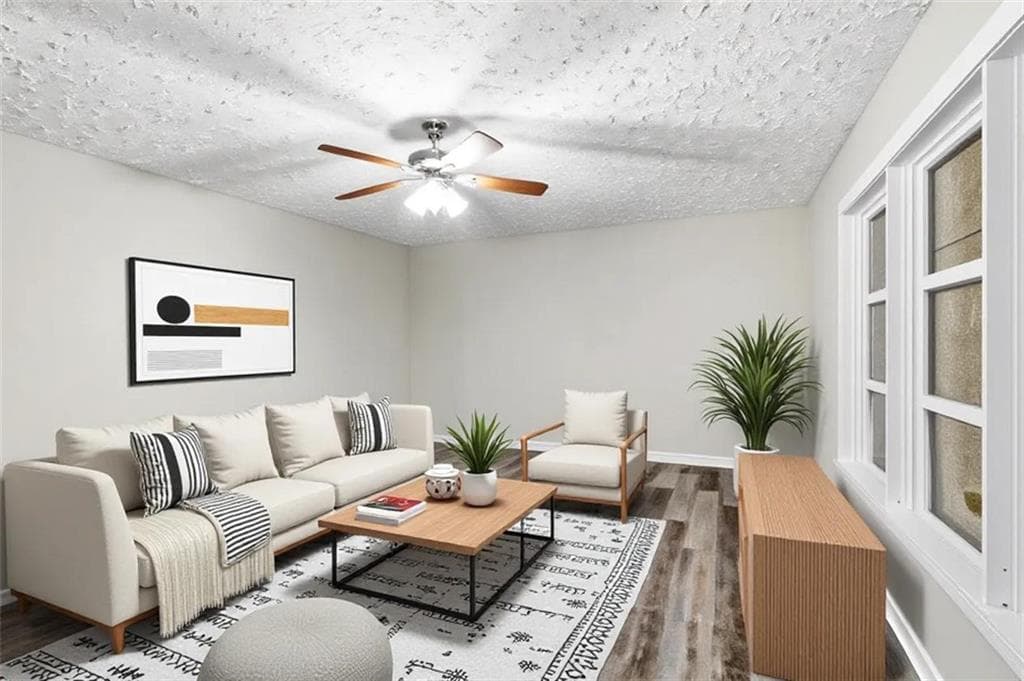 4 bedroom, 2 bathroom, 1,296 sq ft single family residence for sale at 1883 Cindy Drive, Decatur, GA 30032 — photo 3