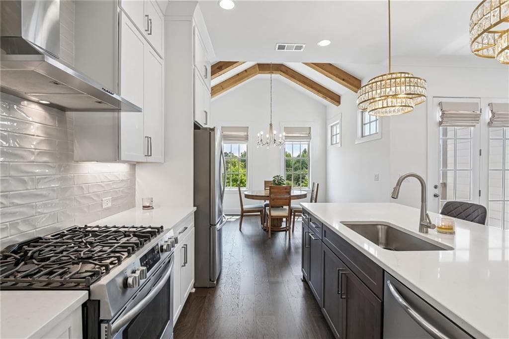 3 bedroom, 4 bathroom, 2,600 sq ft townhouse for sale at 622 Brashy Street, Woodstock, GA 30188 — photo 8