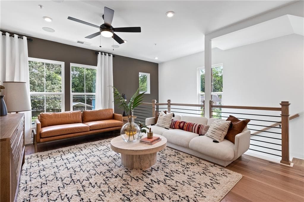 3 bedroom, 4 bathroom, 1,874 sq ft townhouse for sale at 1920 Rogers Court, Atlanta, GA 30318 — photo 9