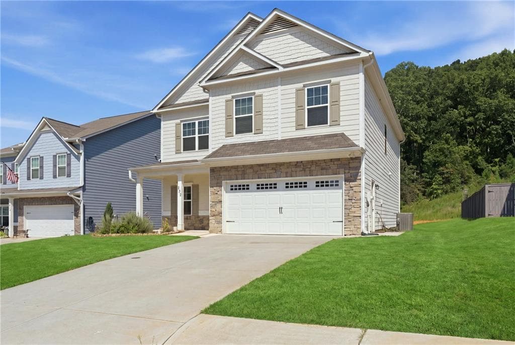 4 bedroom, 3 bathroom, 2,572 sq ft single family residence under contract at 232 Malbone Street, Cartersville, GA 30120 — photo 2