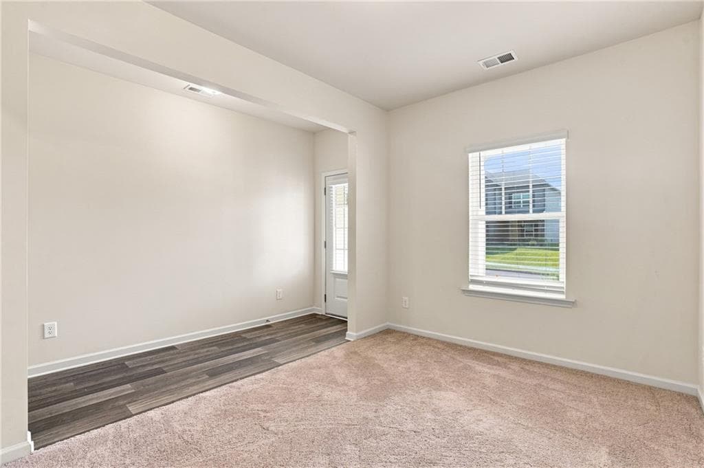 4 bedroom, 3 bathroom, 2,572 sq ft single family residence under contract at 232 Malbone Street, Cartersville, GA 30120 — photo 8