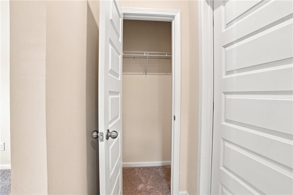 4 bedroom, 3 bathroom, 2,572 sq ft single family residence under contract at 232 Malbone Street, Cartersville, GA 30120 — photo 10