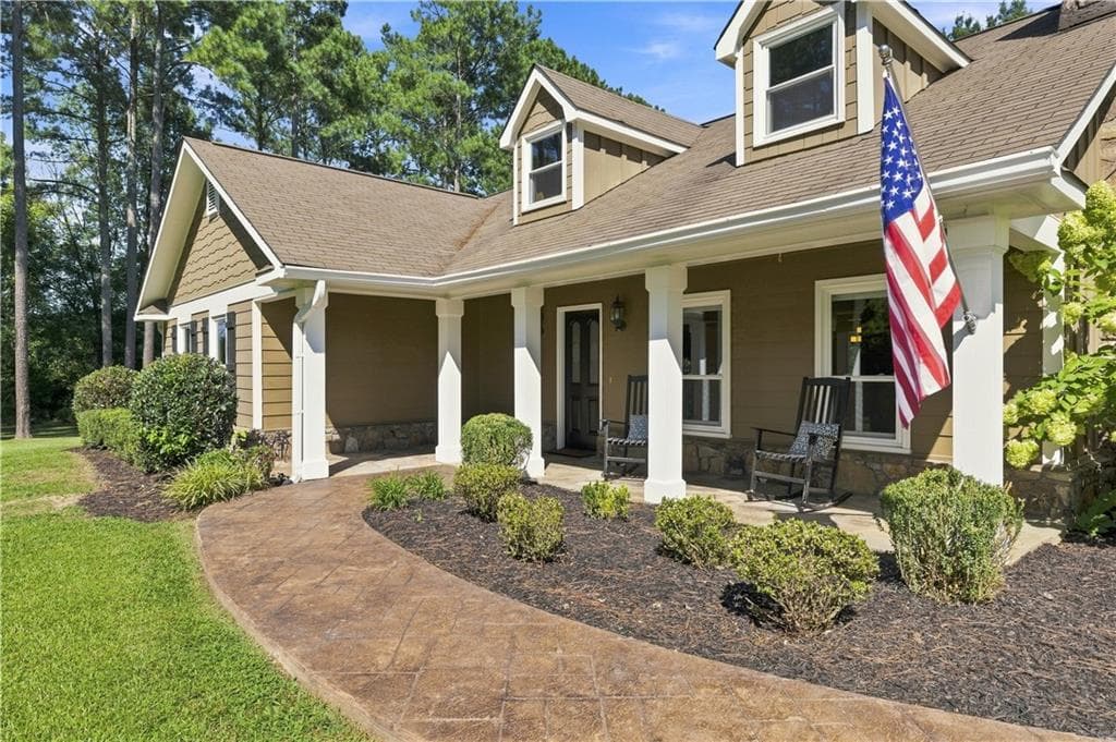4 bedroom, 2 bathroom, 2,259 sq ft single family residence under contract at 134 Hawkins Road, Armuchee, GA 30105 — photo 6