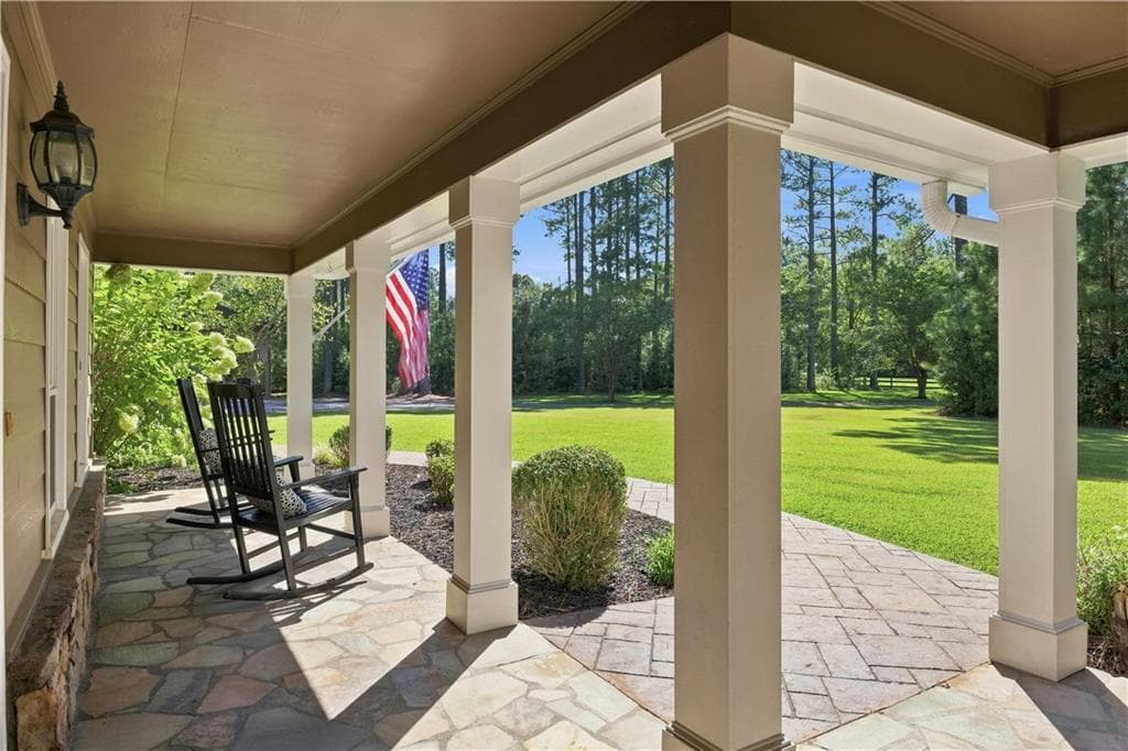 4 bedroom, 2 bathroom, 2,259 sq ft single family residence under contract at 134 Hawkins Road, Armuchee, GA 30105 — photo 7
