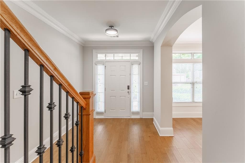 3 bedroom, 3 bathroom, 1,868 sq ft townhouse for sale at 3777 Baverton Drive, Suwanee, GA 30024 — photo 6