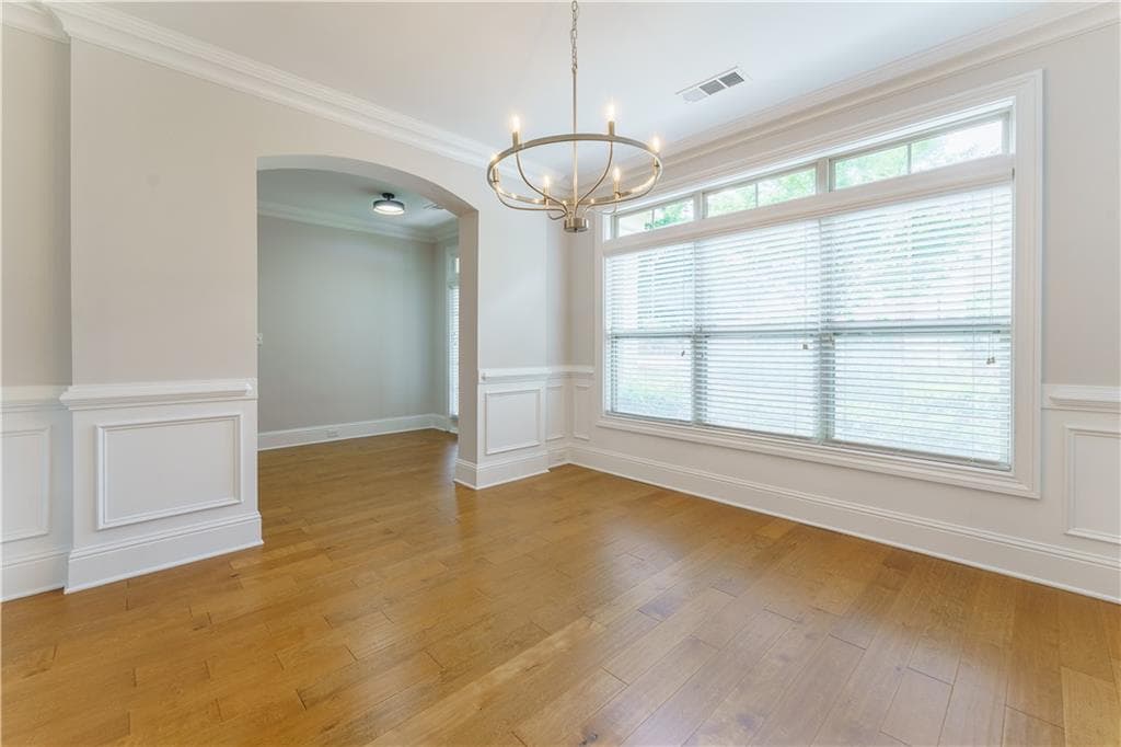 3 bedroom, 3 bathroom, 1,868 sq ft townhouse for sale at 3777 Baverton Drive, Suwanee, GA 30024 — photo 8