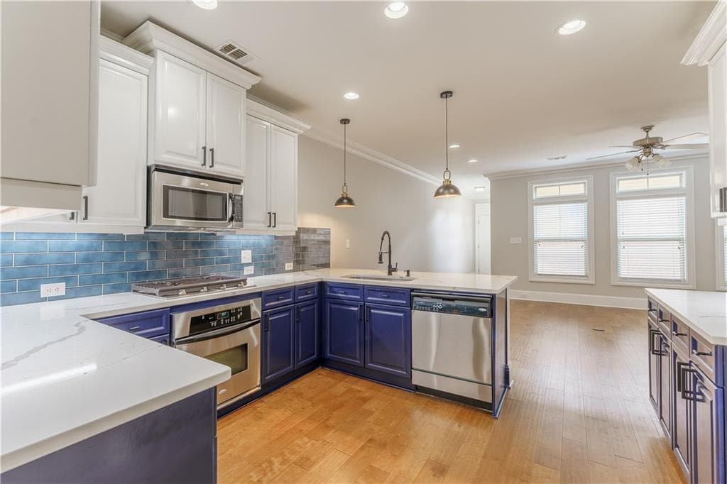 3 bedroom, 3 bathroom, 1,868 sq ft townhouse for sale at 3777 Baverton Drive, Suwanee, GA 30024 — photo 10