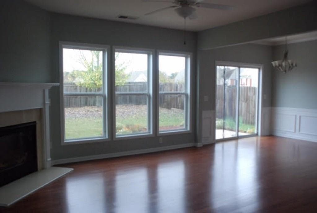 3 bedroom, 3 bathroom, 1,954 sq ft single family residence for rent at 5720 Weddington Drive, Cumming, GA 30040 for $2,300 a month — photo 4