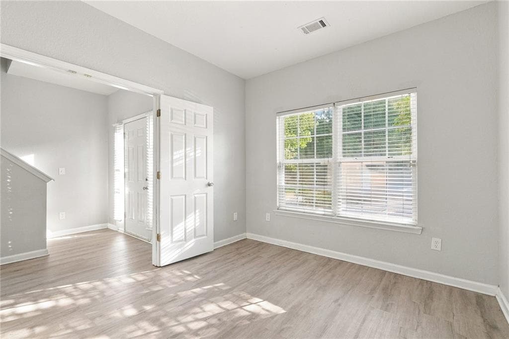 3 bedroom, 3 bathroom, 1,528 sq ft single family residence for rent at 7130 Brookview Way, Riverdale, GA 30274 for $1,445 a month — photo 7