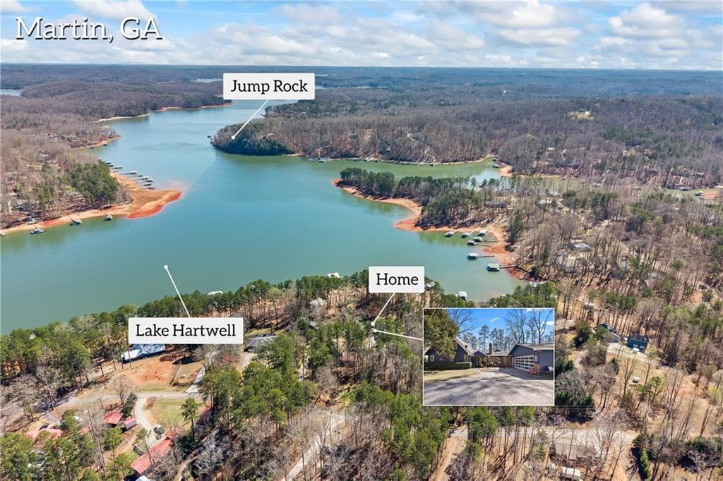 3 bedroom, 4 bathroom, 4,900 sq ft single family residence for sale at 572 Imperial Drive, Martin, GA 30557 — photo 7