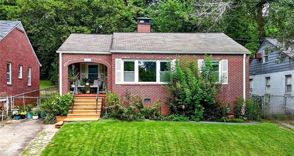3 bedroom, 1 bathroom, 1,255 sq ft single family residence for sale at 1755 Cascade Terrace, Atlanta, GA 30311