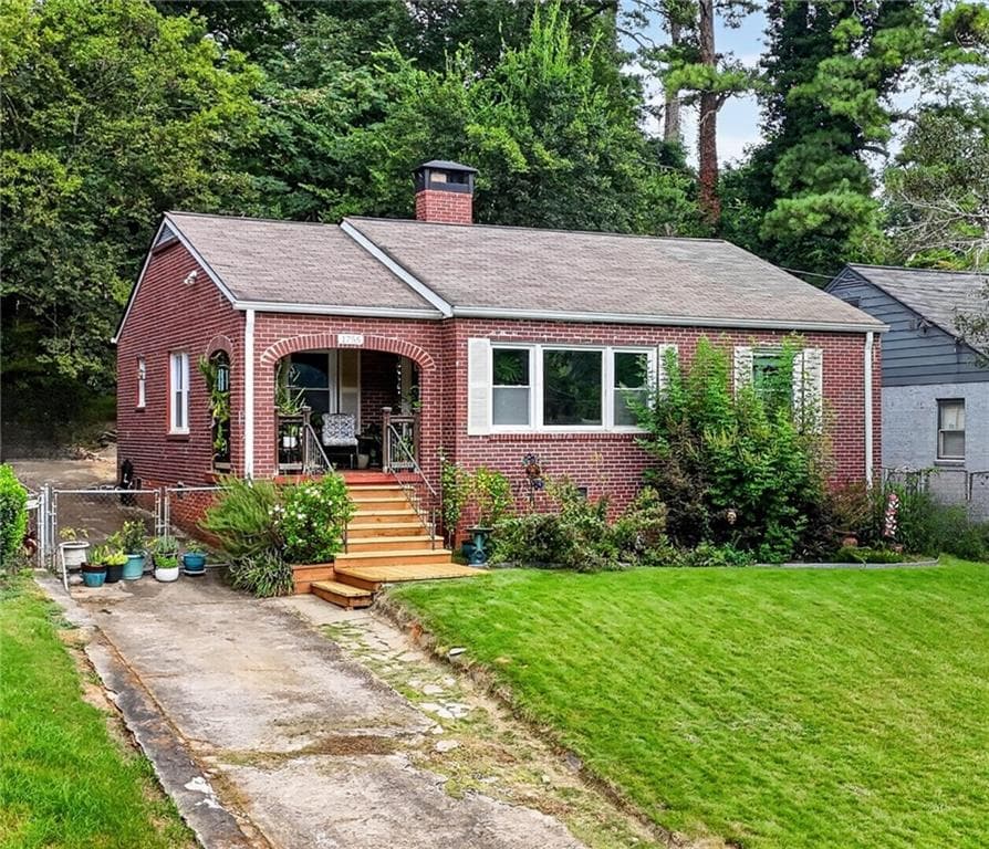 3 bedroom, 1 bathroom, 1,255 sq ft single family residence for sale at 1755 Cascade Terrace, Atlanta, GA 30311 — photo 3