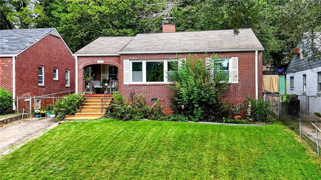 3 bedroom, 1 bathroom, 1,255 sq ft single family residence for sale at 1755 Cascade Terrace, Atlanta, GA 30311 — photo 5