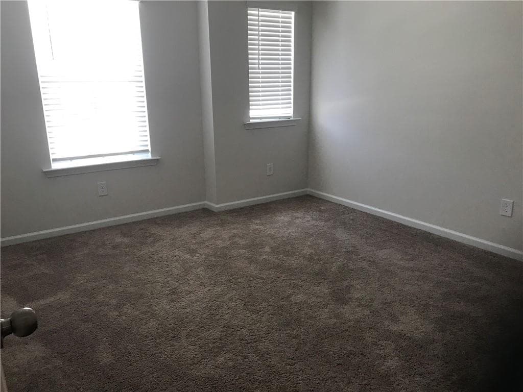 3 bedroom, 3 bathroom, 2,144 sq ft townhouse under contract at 21 Kane Drive, Jasper, GA 30143 — photo 7