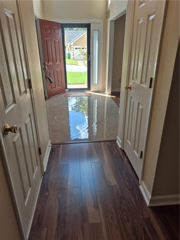 3 bedroom, 3 bathroom, 1,835 sq ft single family residence for sale at 2100 Wedgewood Drive, Stone Mountain, GA 30088 — photo 6