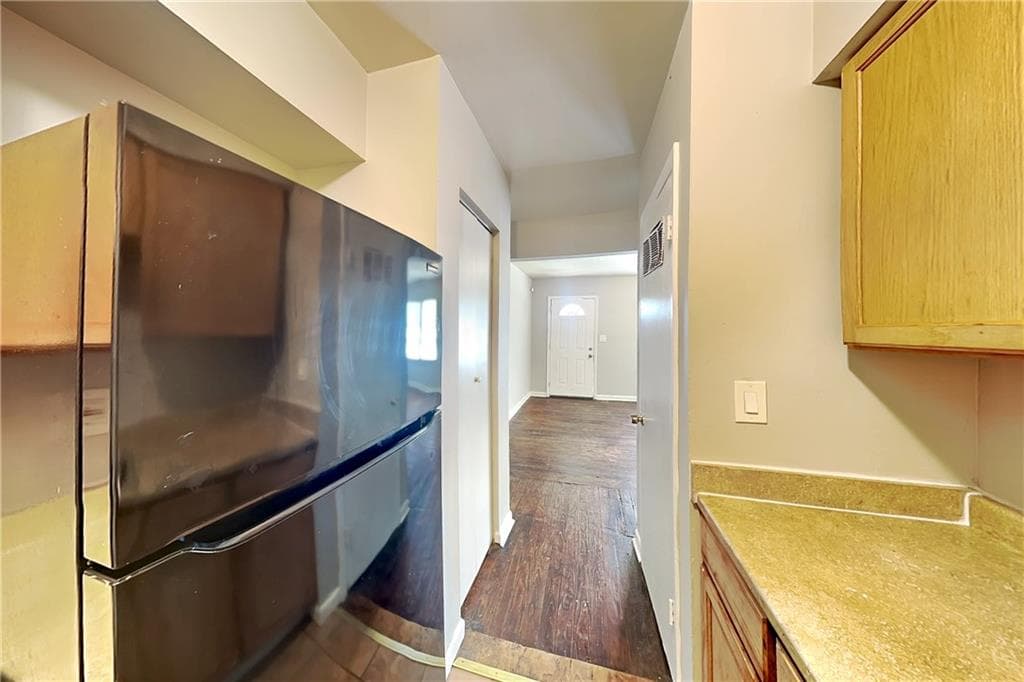 2 bedroom, 1 bathroom, 656 sq ft duplex for rent at 177 Lawton Street Unit A, Atlanta, GA 30314 for $945 a month — photo 7