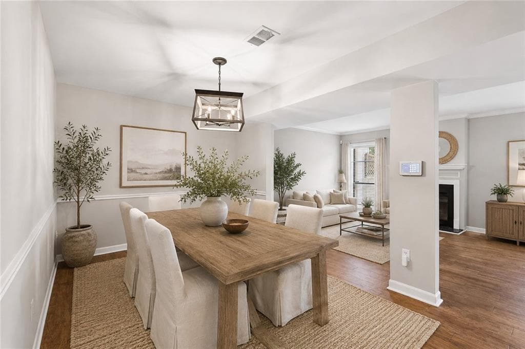 3 bedroom, 3 bathroom, 1,415 sq ft townhouse for sale at 2318 Colonial Drive, Atlanta, GA 30319 — photo 9