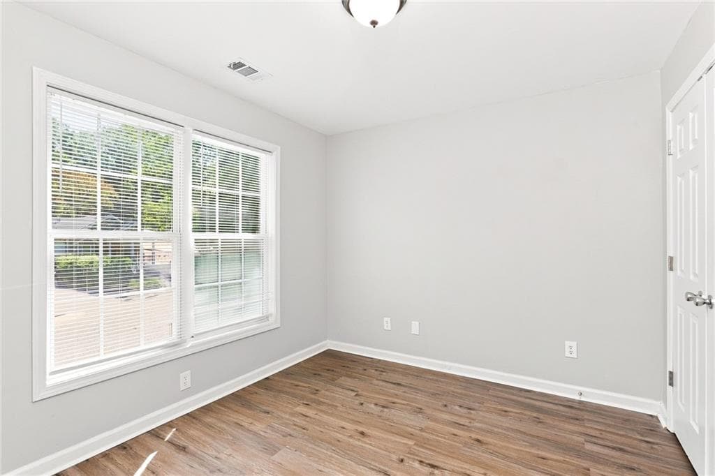 3 bedroom, 3 bathroom, 1,632 sq ft single family residence for rent at 66 Holly Road, Atlanta, GA 30314 for $2,040 a month — photo 8