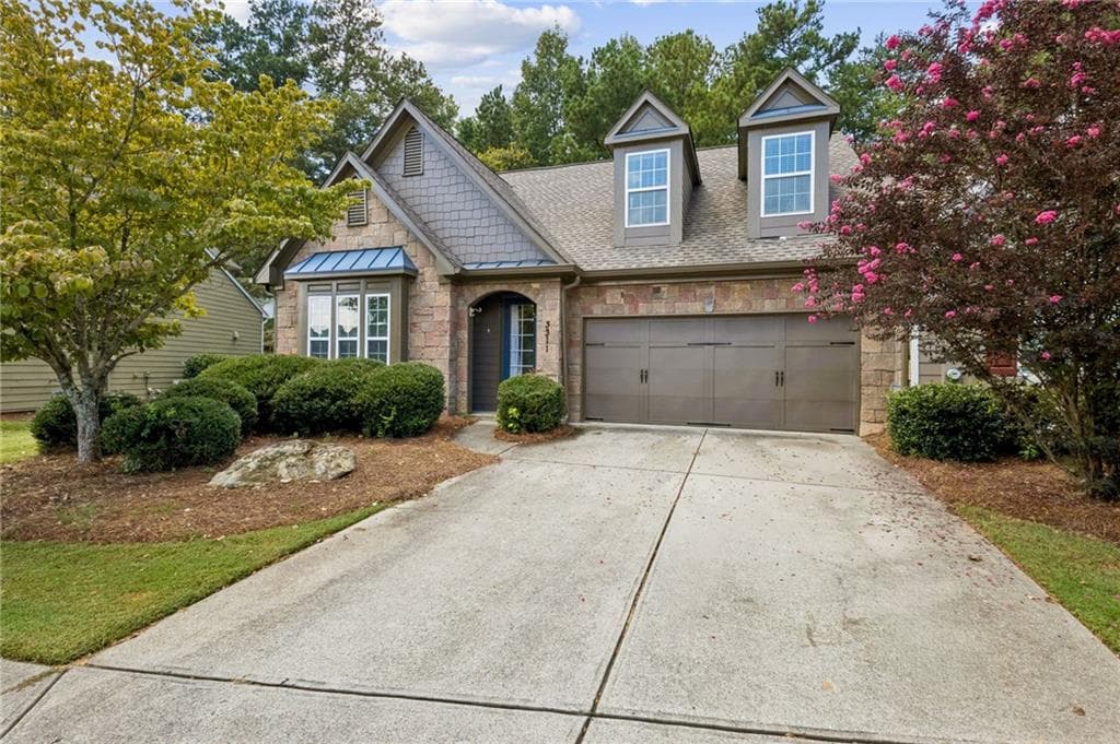 3 bedroom, 3 bathroom, 1,708 sq ft townhouse for sale at 3311 Castleberry Village Drive, Cumming, GA 30040 — photo 5