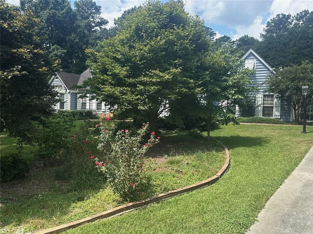 3 bedroom, 3 bathroom, 3,271 sq ft single family residence for sale at 2473 Whispering Pines Drive, Grayson, GA 30017