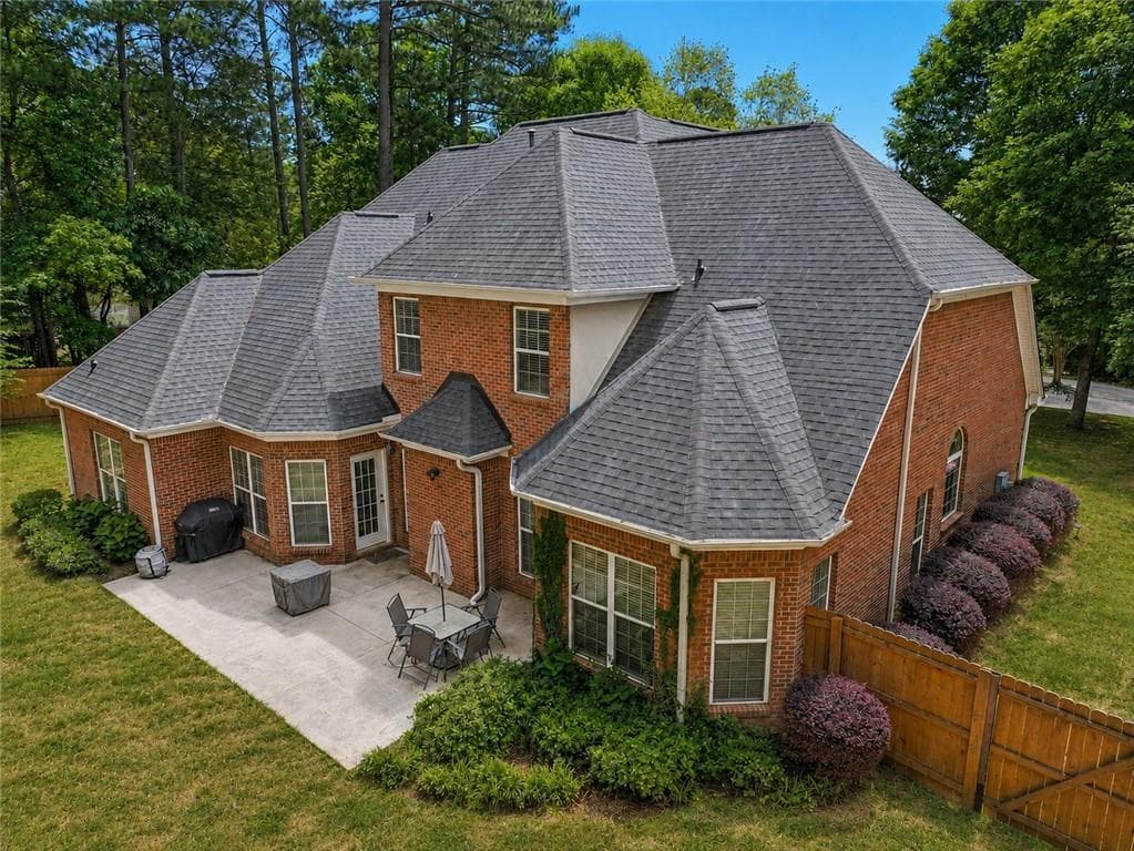 6 bedroom, 3 bathroom, 3,471 sq ft single family residence for sale at 795 Huiet Drive, Mcdonough, GA 30252 — photo 5