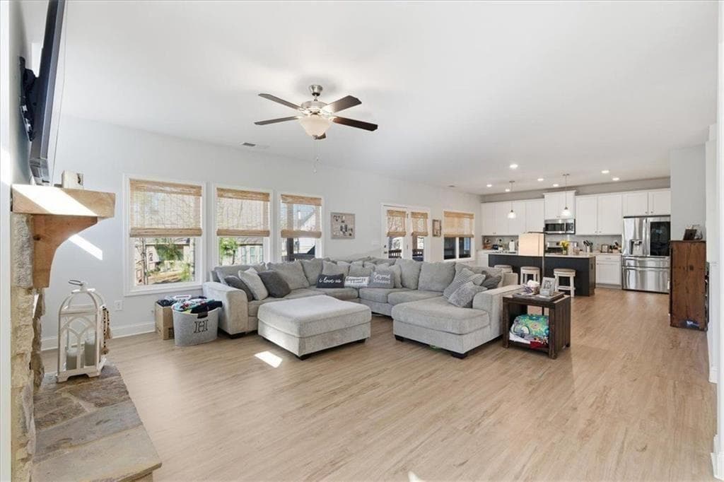 4 bedroom, 4 bathroom, 2,809 sq ft single family residence under contract at 74 Baywood Lane, Villa Rica, GA 30180 — photo 4
