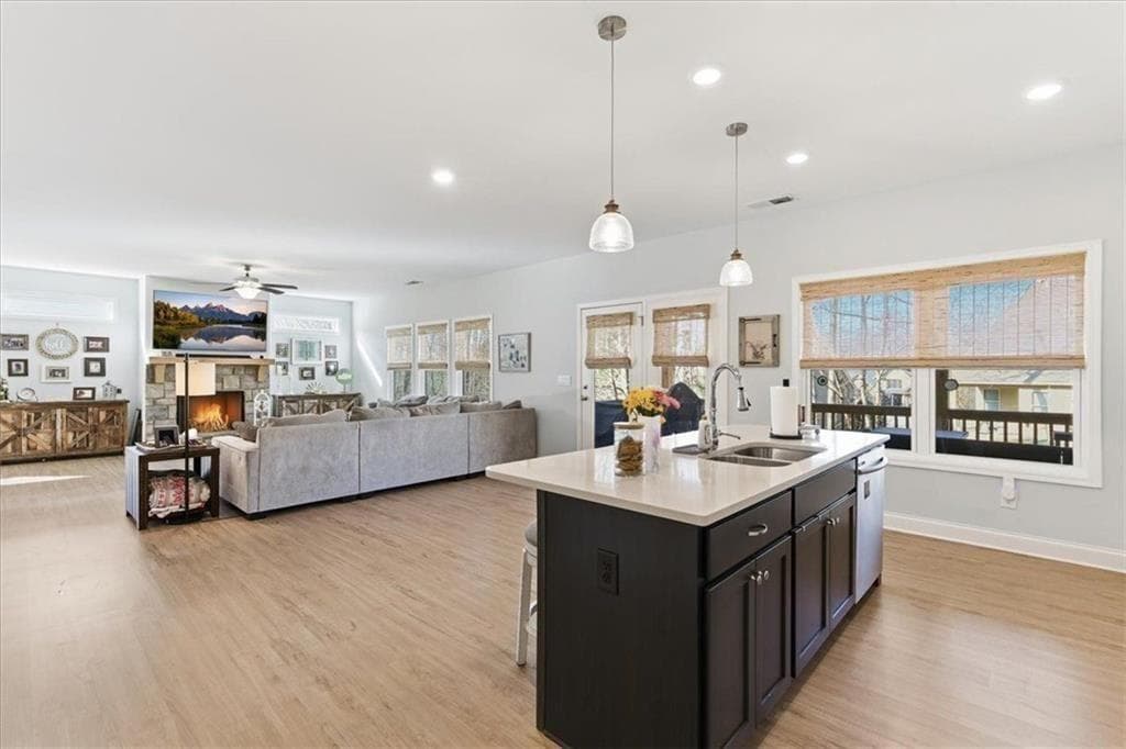 4 bedroom, 4 bathroom, 2,809 sq ft single family residence under contract at 74 Baywood Lane, Villa Rica, GA 30180 — photo 7