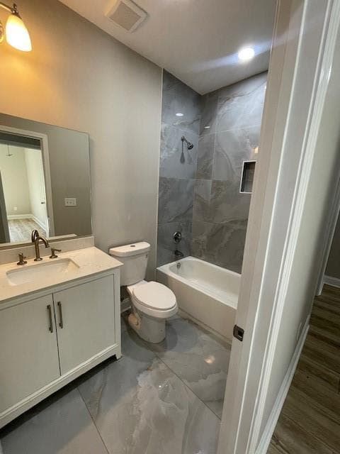 4 bedroom, 3 bathroom, 1,880 sq ft single family residence for sale at 7241 Grayson Drive, Riverdale, GA 30296 — photo 9