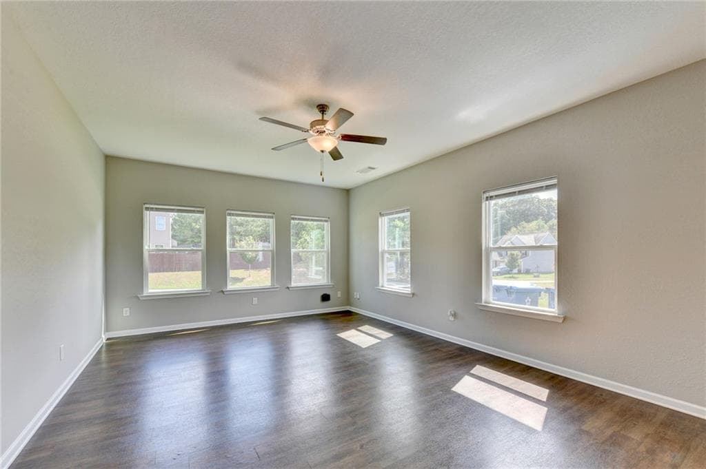 4 bedroom, 3 bathroom, 1,889 sq ft single family residence for sale at 784 Fitzroy Drive, Athens, GA 30606 — photo 8