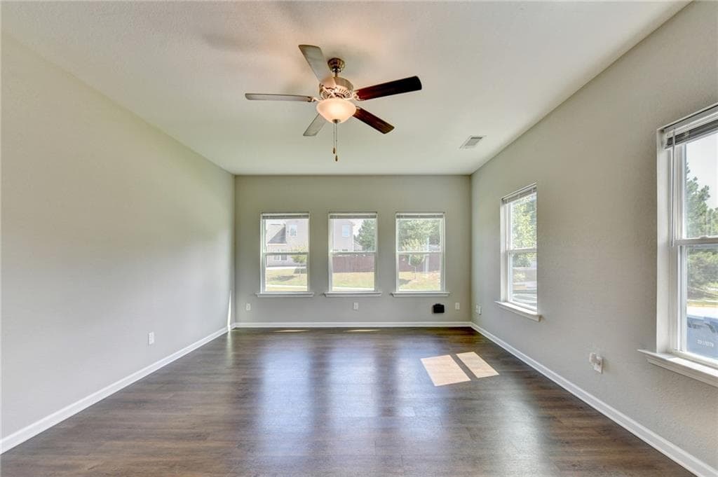 4 bedroom, 3 bathroom, 1,889 sq ft single family residence for sale at 784 Fitzroy Drive, Athens, GA 30606 — photo 9