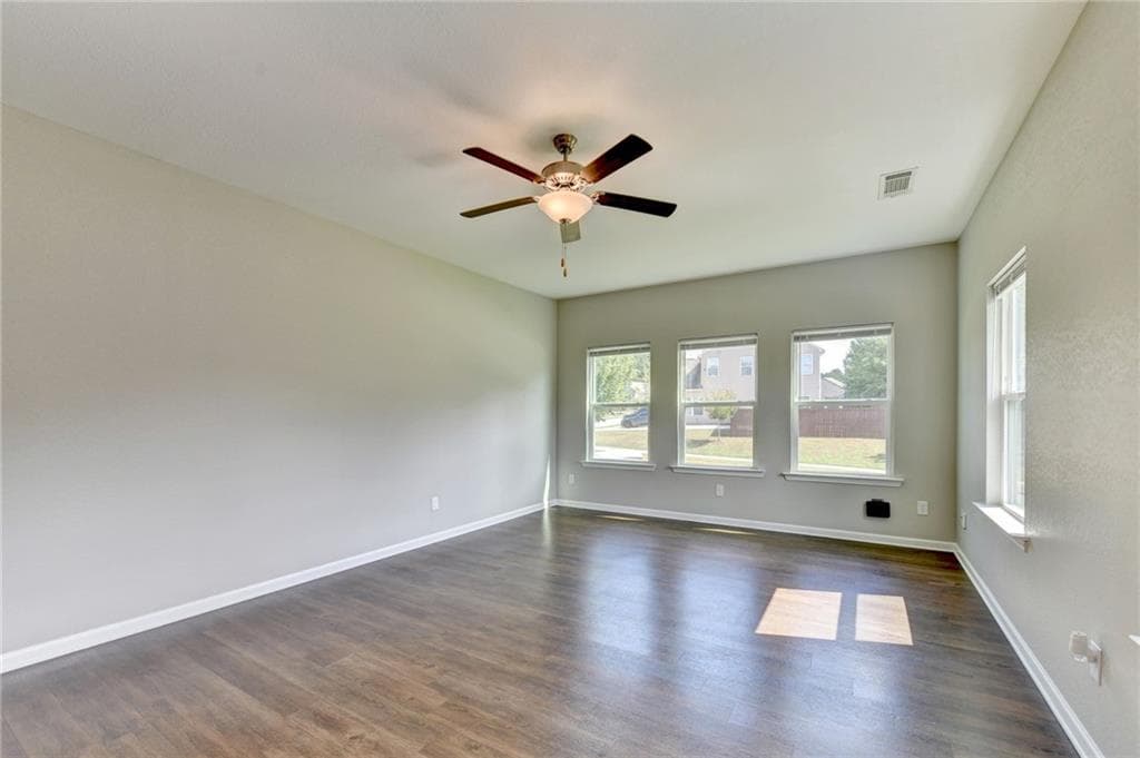 4 bedroom, 3 bathroom, 1,889 sq ft single family residence for sale at 784 Fitzroy Drive, Athens, GA 30606 — photo 10