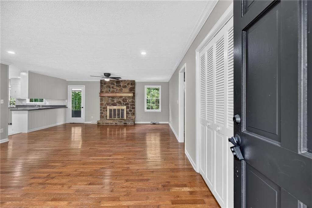 3 bedroom, 2 bathroom, 2,669 sq ft single family residence under contract at 110 Thornwood Drive, Rome, GA 30165 — photo 4