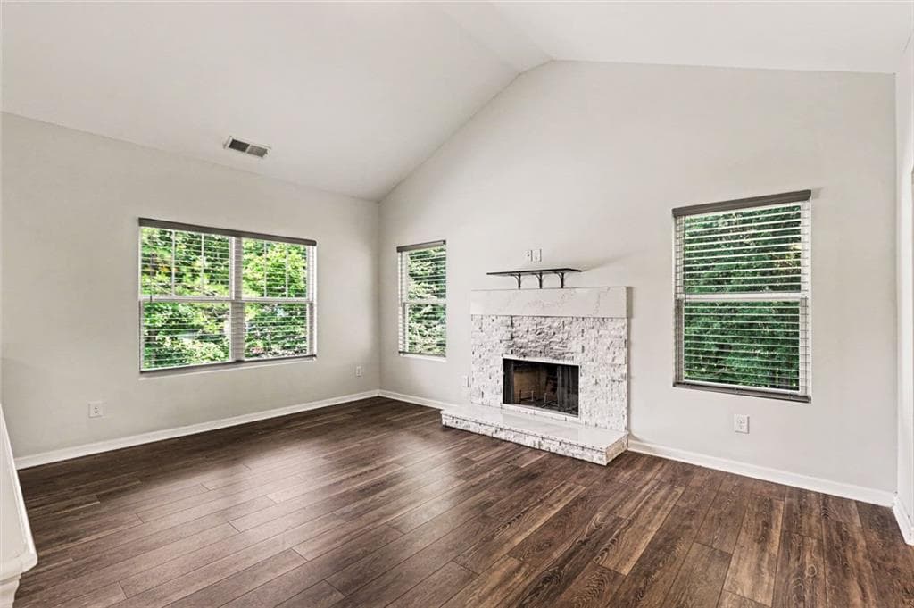 4 bedroom, 4 bathroom, 1,653 sq ft single family residence under contract at 320 Brook Court, Temple, GA 30179 — photo 8